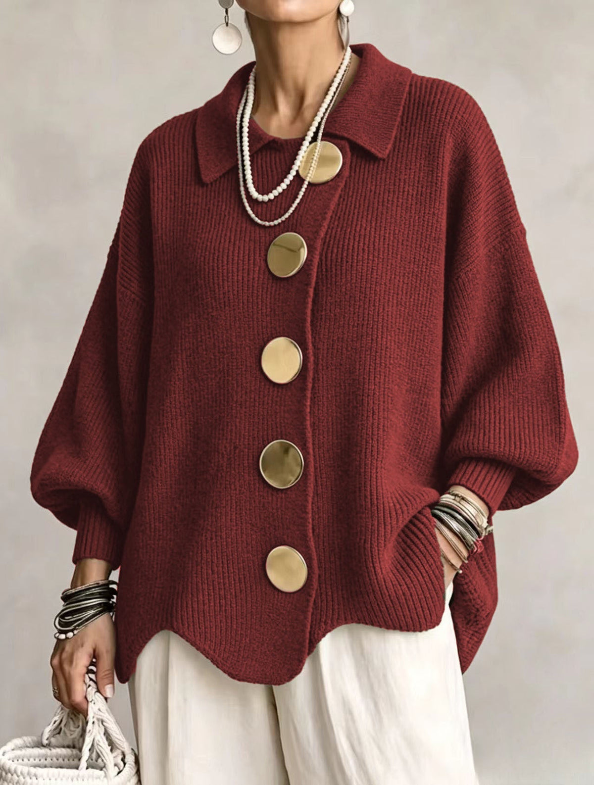 Vittoria | Cardigan oversize con grandi bottoni dorati