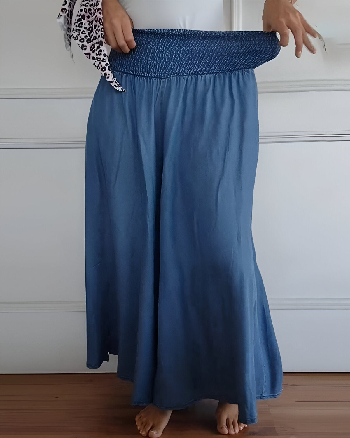 Pantaloni large pour femme avec taille smockée